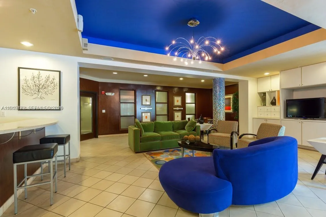 6001 SW 70th St # 115, South Miami FL 33143