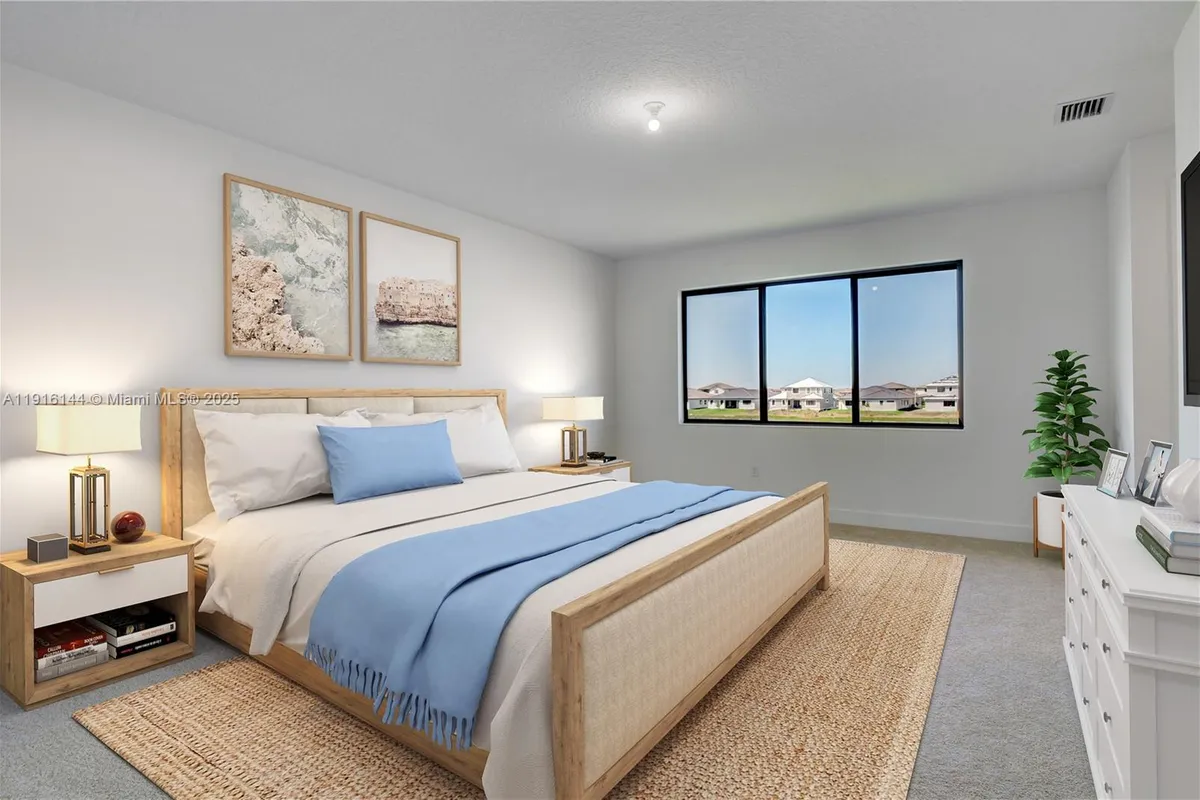 5007 Ofanto Ln, Ave Maria FL 34142