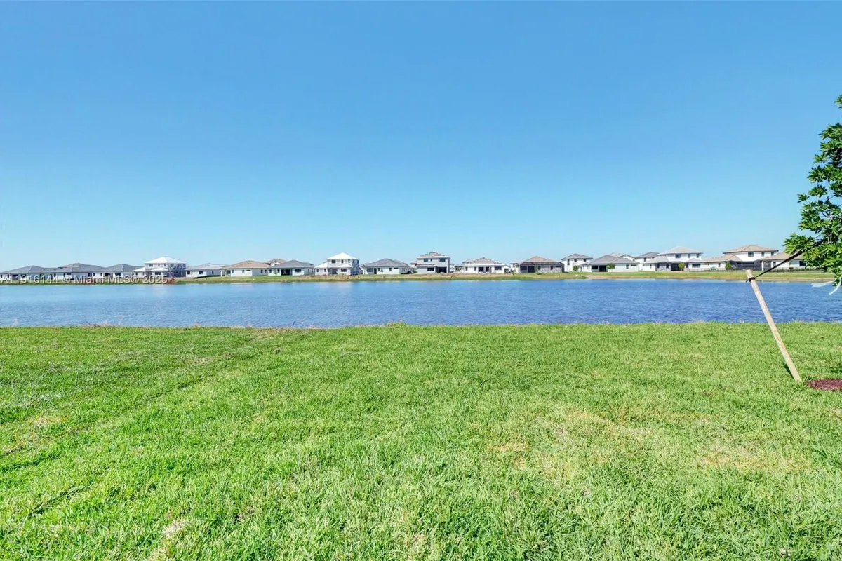 5007 Ofanto Ln, Ave Maria FL 34142