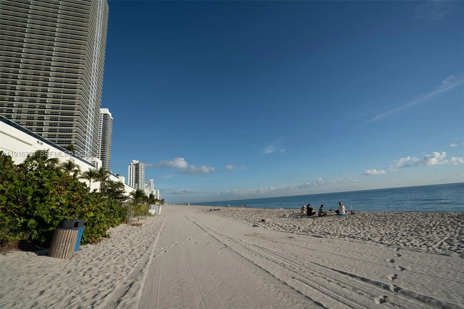 1849 S Ocean Dr # 1509, Hallandale Beach FL 33009