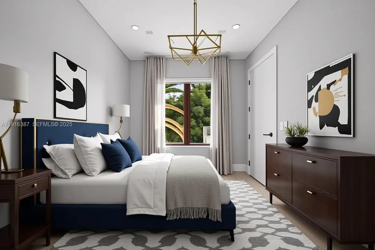 1621 S Bayshore Dr, Miami FL 33133