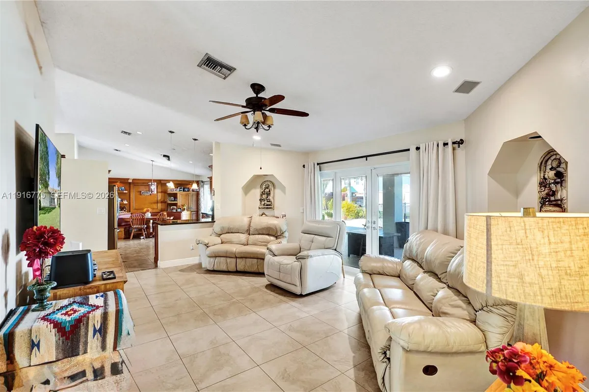 14833 SW 164th Ter, Miami FL 33187