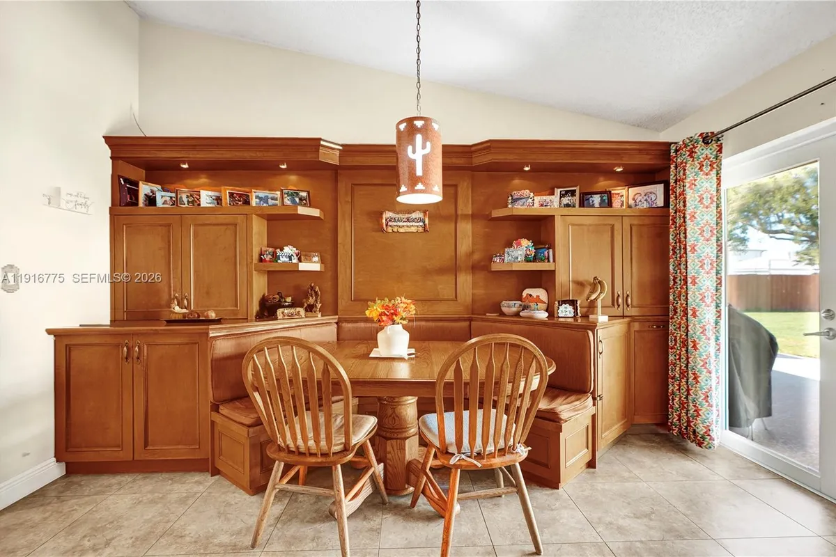 14833 SW 164th Ter, Miami FL 33187