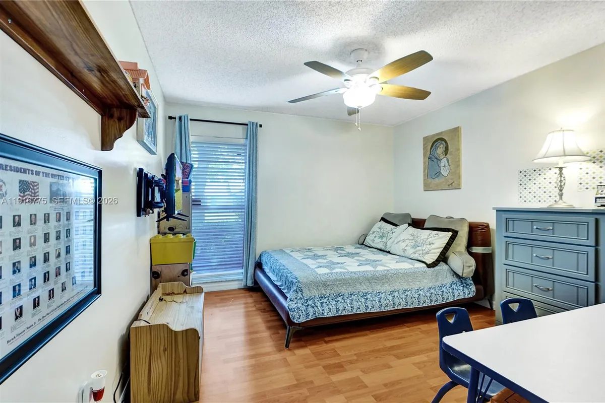 14833 SW 164th Ter, Miami FL 33187