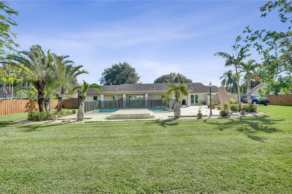 14833 SW 164th Ter, Miami FL 33187