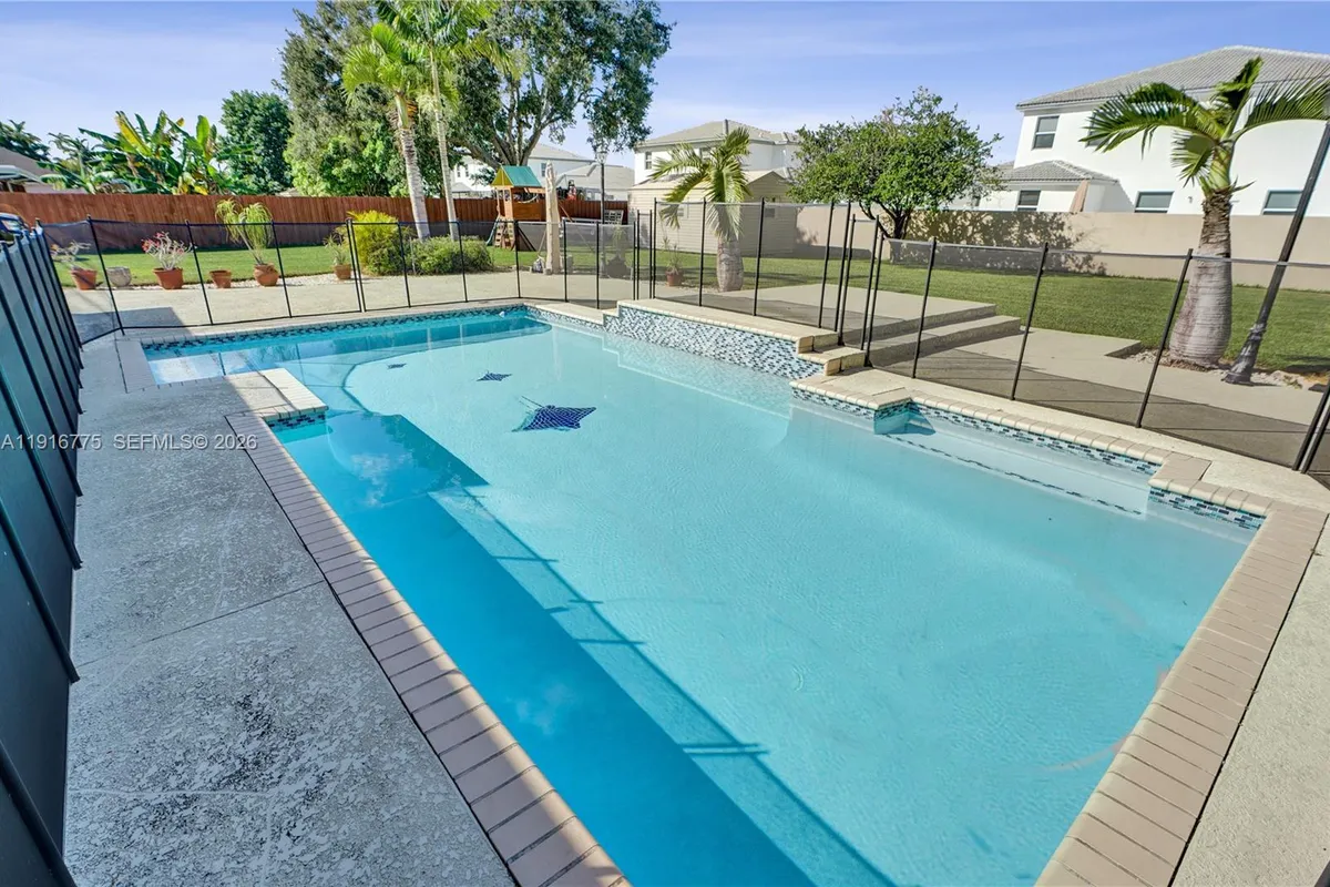 14833 SW 164th Ter, Miami FL 33187