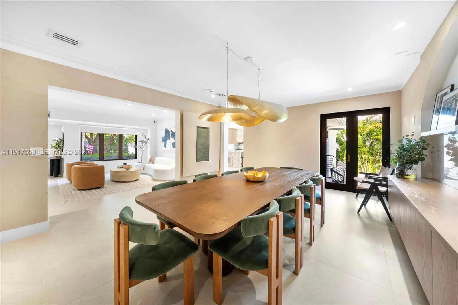 4485 N Jefferson Ave, Miami Beach FL 33140