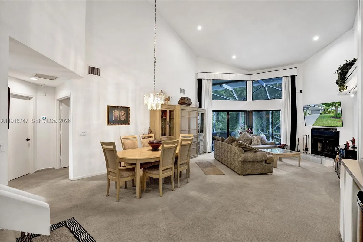 1140 Sand Drift Way # B, West Palm Beach FL 33411