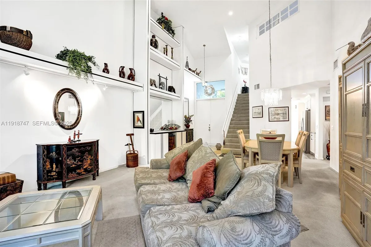 1140 Sand Drift Way # B, West Palm Beach FL 33411