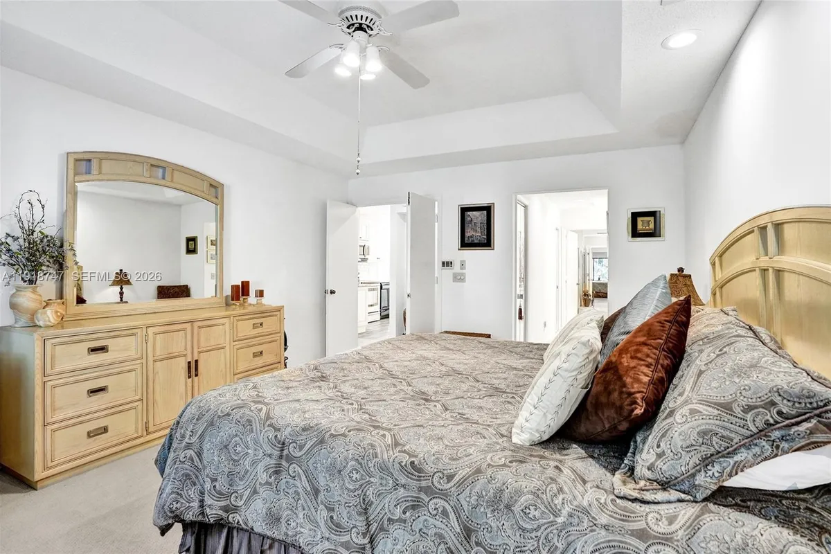 1140 Sand Drift Way # B, West Palm Beach FL 33411