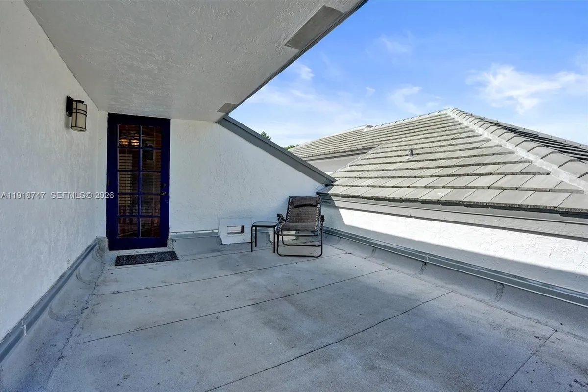 1140 Sand Drift Way # B, West Palm Beach FL 33411