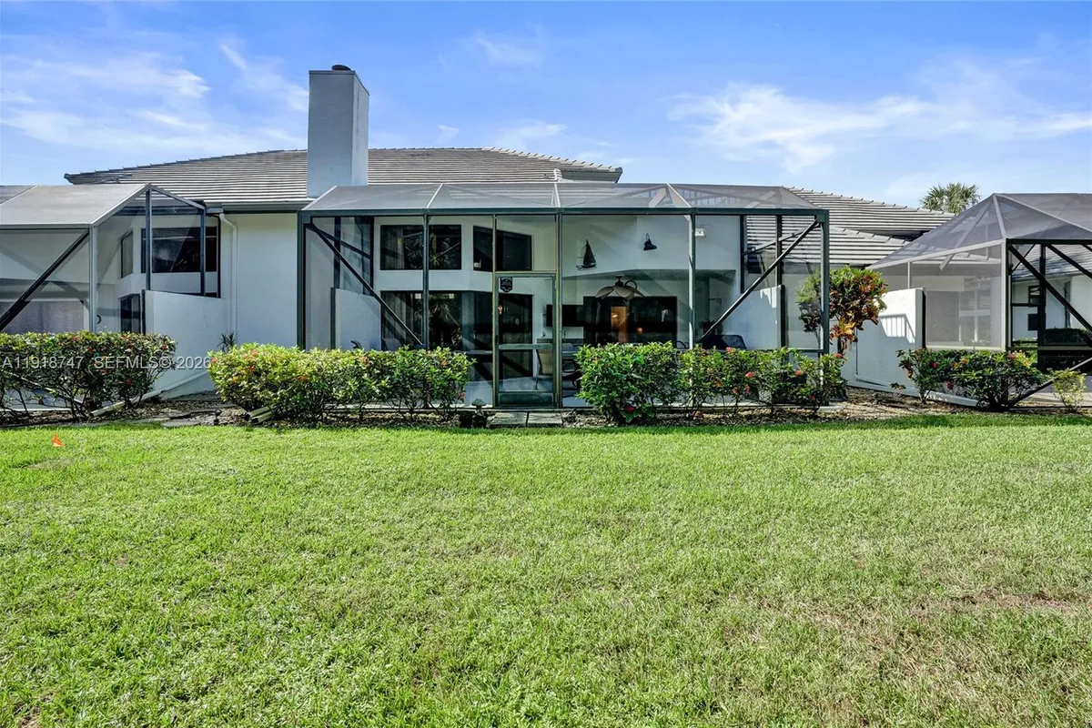 1140 Sand Drift Way # B, West Palm Beach FL 33411