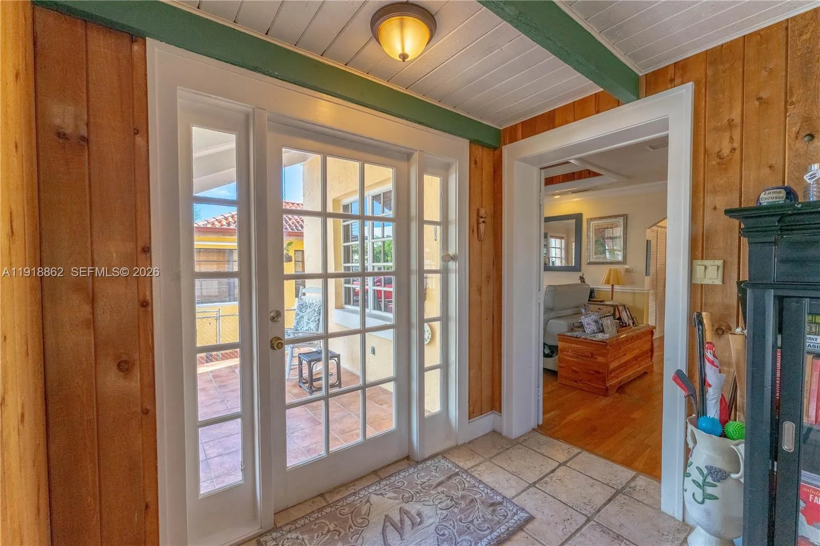 4250 SW 10th St, Miami FL 33134