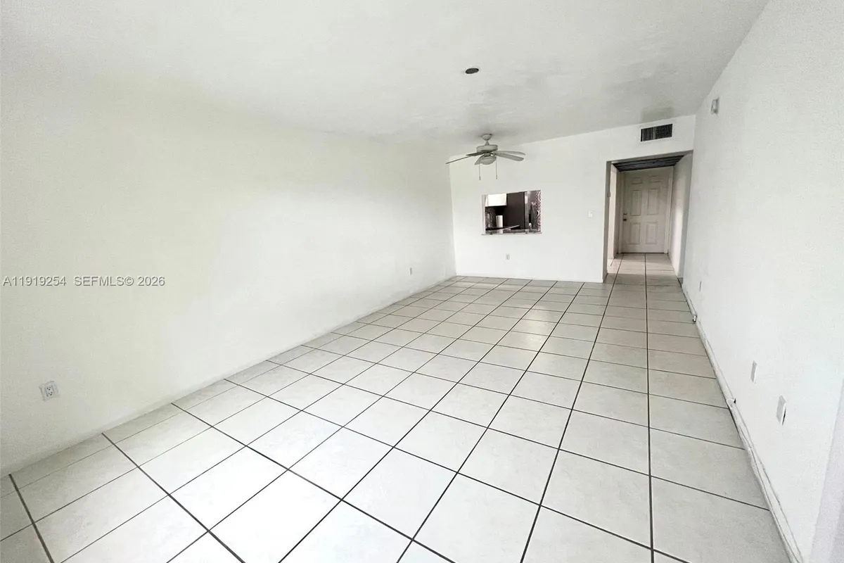 18900 NE 3rd Ct # 531, Miami FL 33179