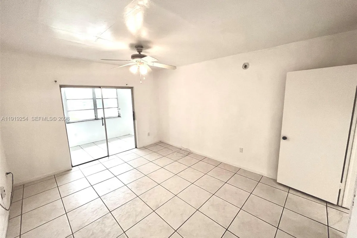 18900 NE 3rd Ct # 531, Miami FL 33179