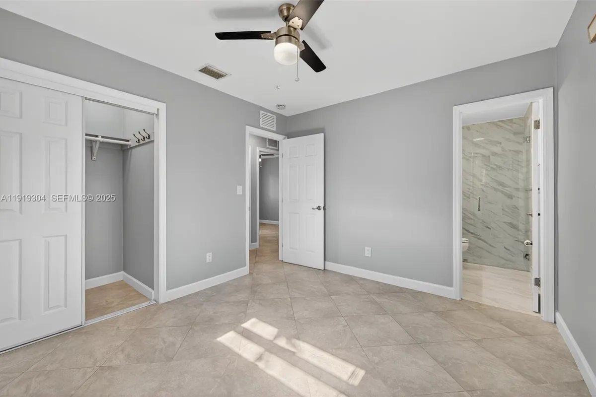 6255 SW 62nd Ct, South Miami FL 33143