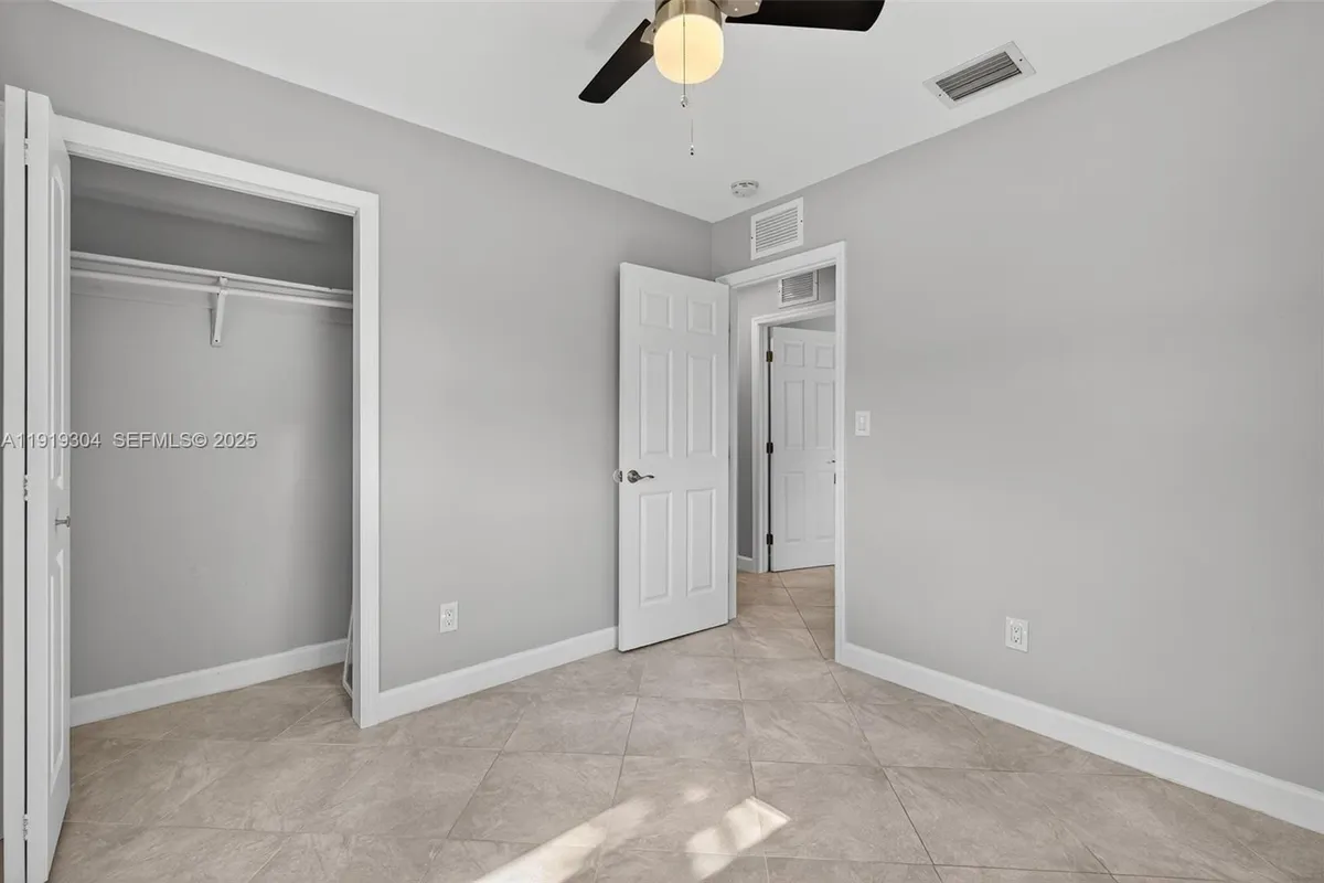 6255 SW 62nd Ct, South Miami FL 33143