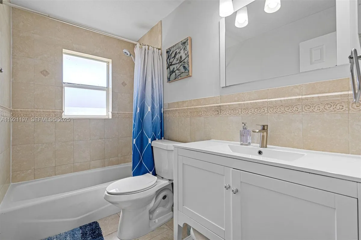 7004 SW 139th Pl, Miami FL 33183