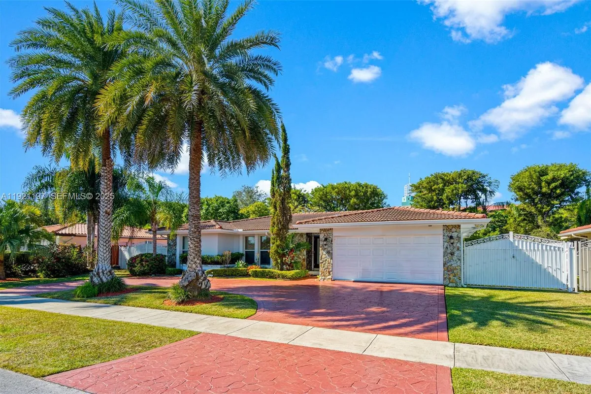 7004 SW 139th Pl, Miami FL 33183