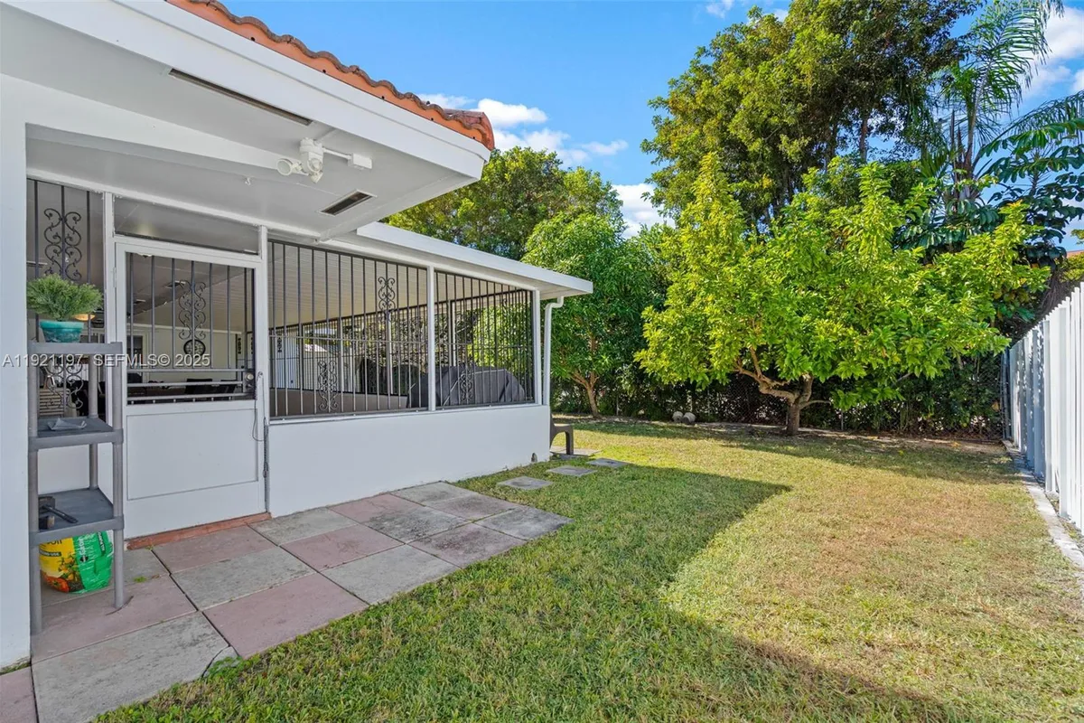 7004 SW 139th Pl, Miami FL 33183