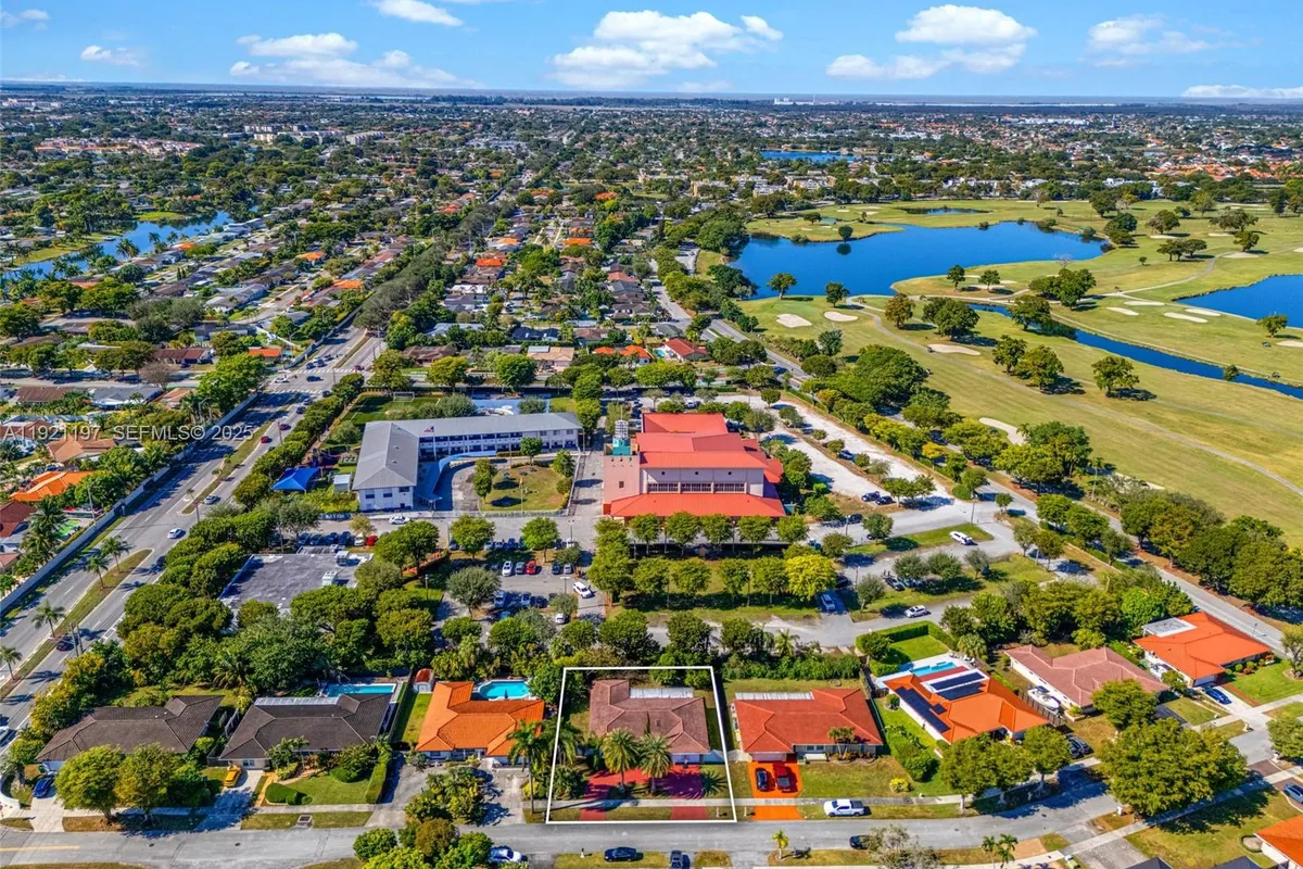 7004 SW 139th Pl, Miami FL 33183