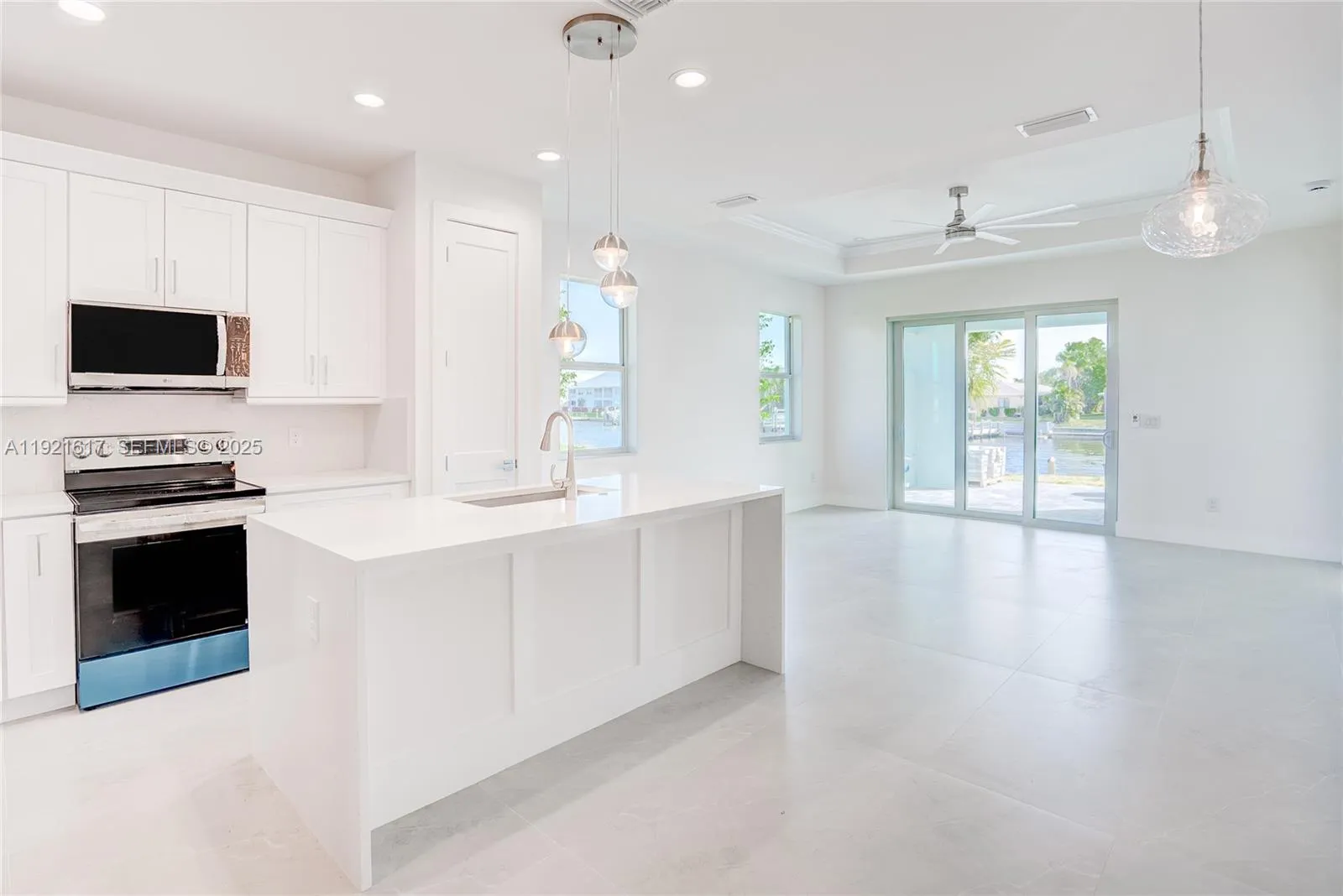 3802 SE 12th Ave., Cape Coral FL 33904