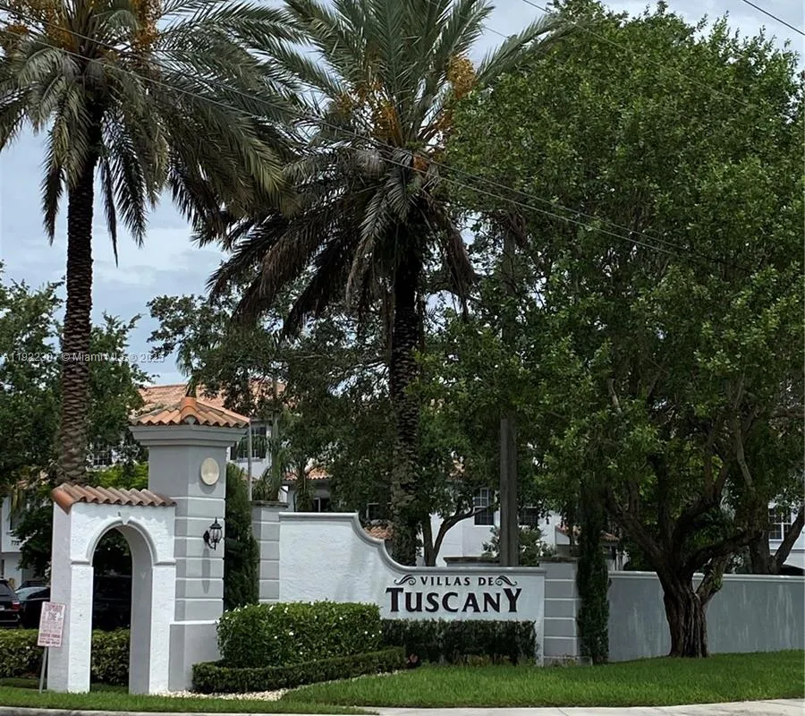 715 SW 148th Ave # 611, Sunrise FL 33325