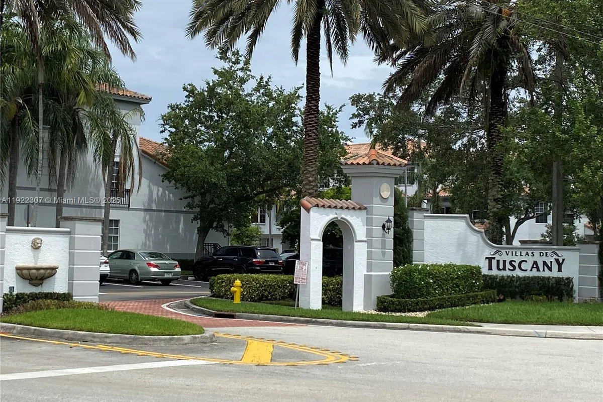 715 SW 148th Ave # 611, Sunrise FL 33325