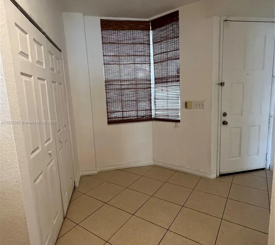 715 SW 148th Ave # 611, Sunrise FL 33325