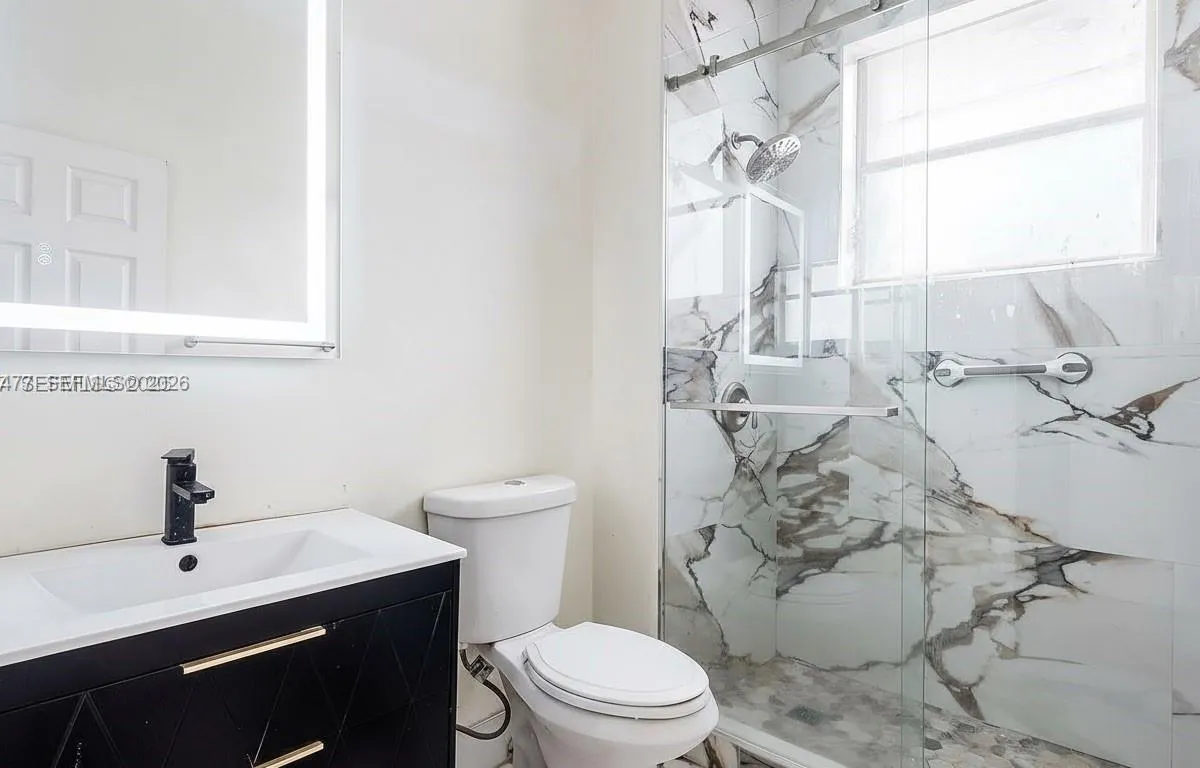 16365 NW 15th St, Pembroke Pines FL 33028