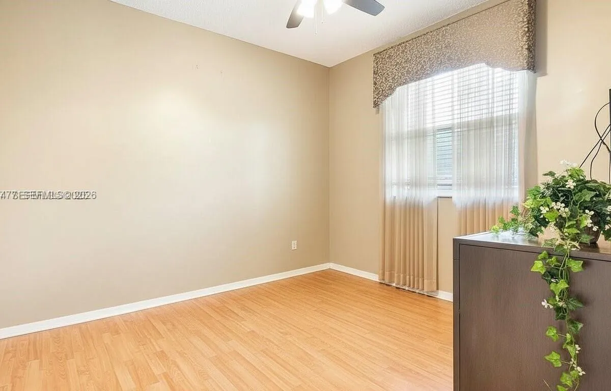 16365 NW 15th St, Pembroke Pines FL 33028