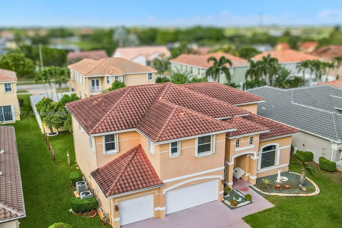 16365 NW 15th St, Pembroke Pines FL 33028