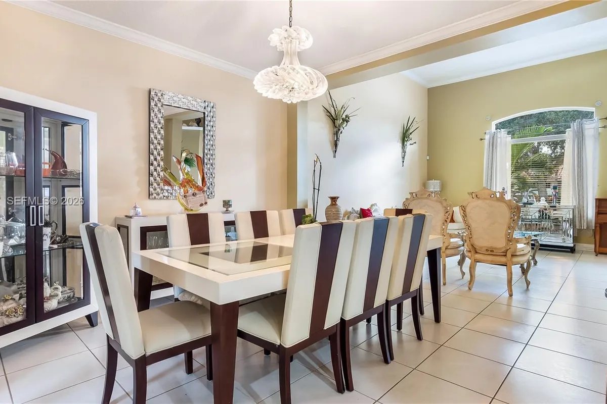 16365 NW 15th St, Pembroke Pines FL 33028