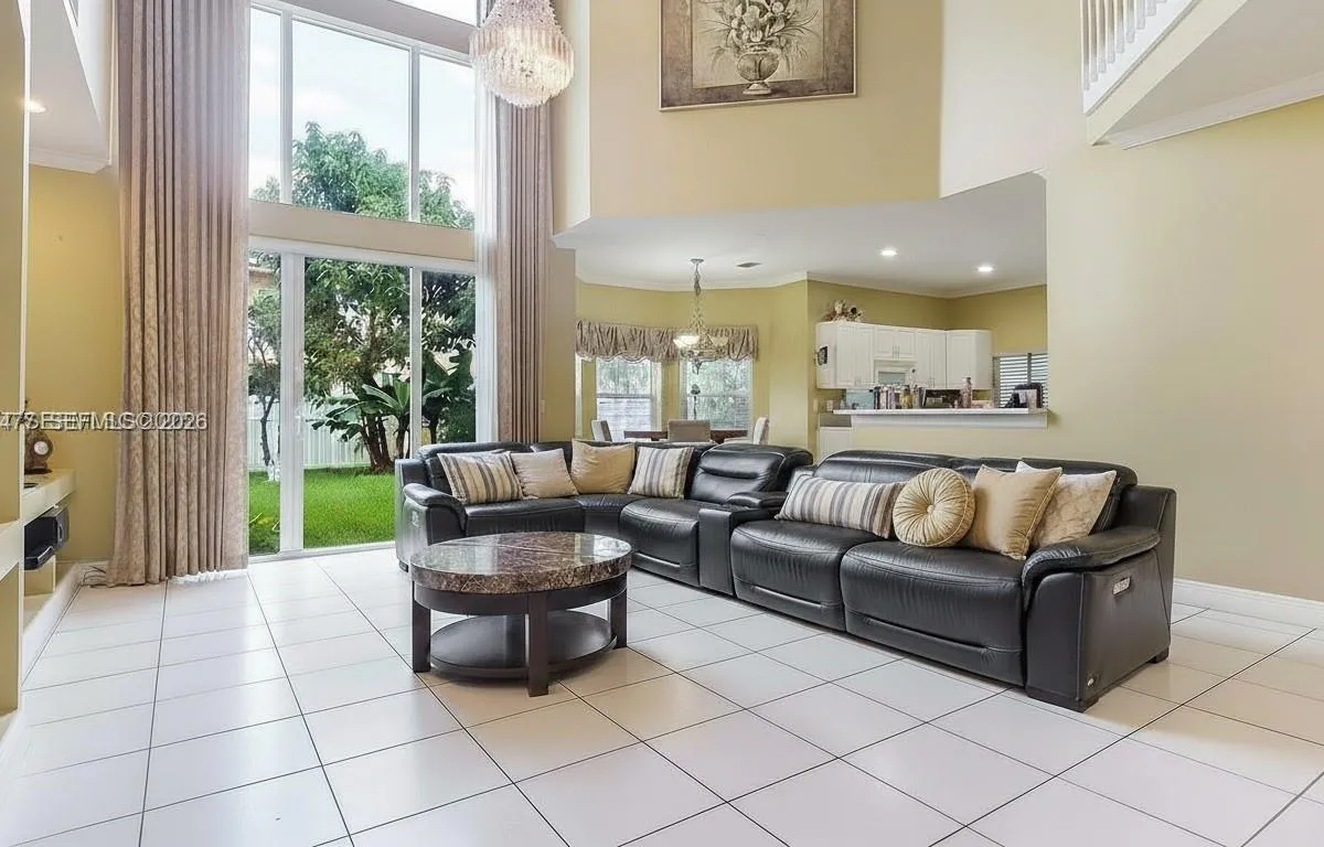 16365 NW 15th St, Pembroke Pines FL 33028