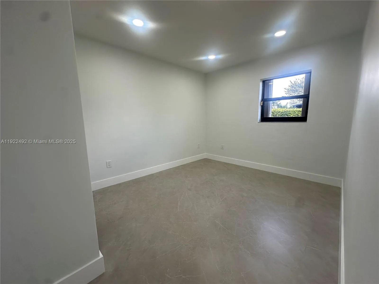 6720 SW 50th Ter # 0, Miami FL 33155