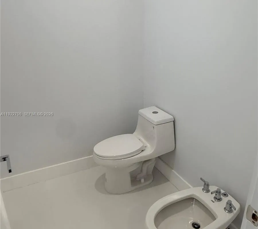 365 Buttonwood Shores Dr, Key Largo FL 33037