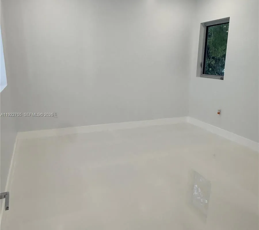 365 Buttonwood Shores Dr, Key Largo FL 33037