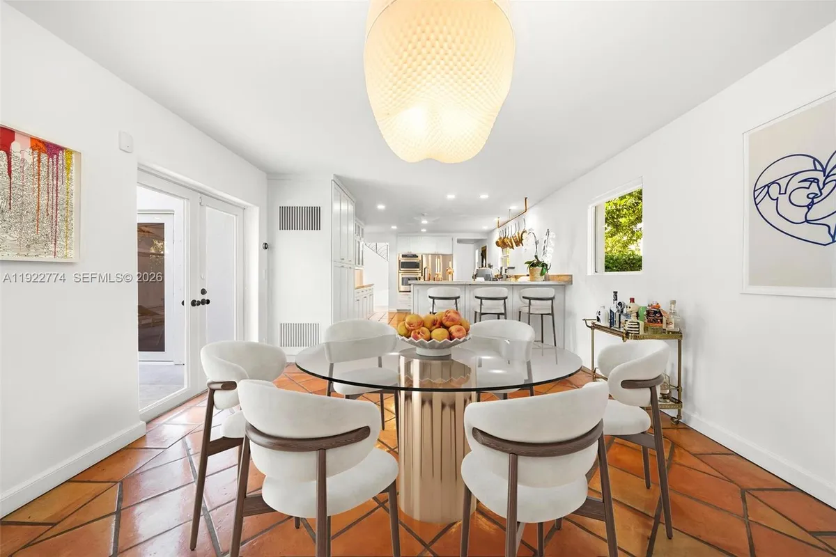 5181 La Gorce Dr, Miami Beach FL 33140