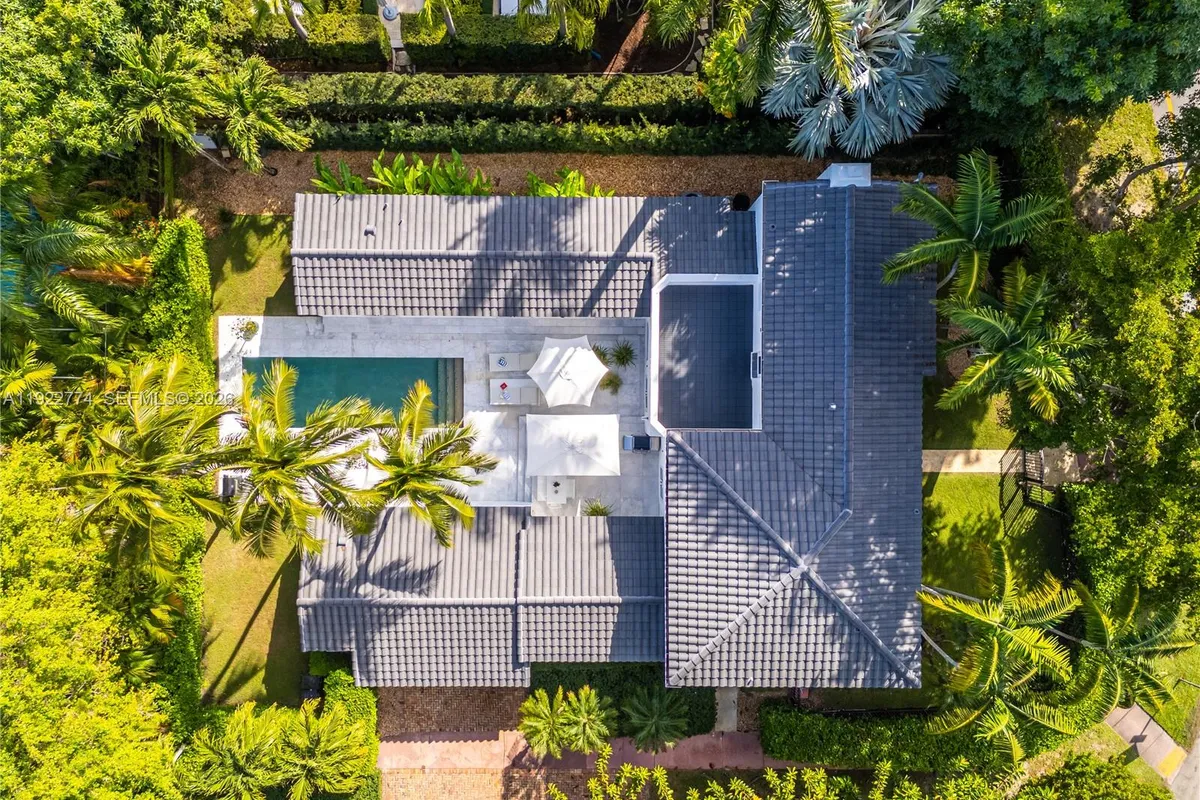 5181 La Gorce Dr, Miami Beach FL 33140