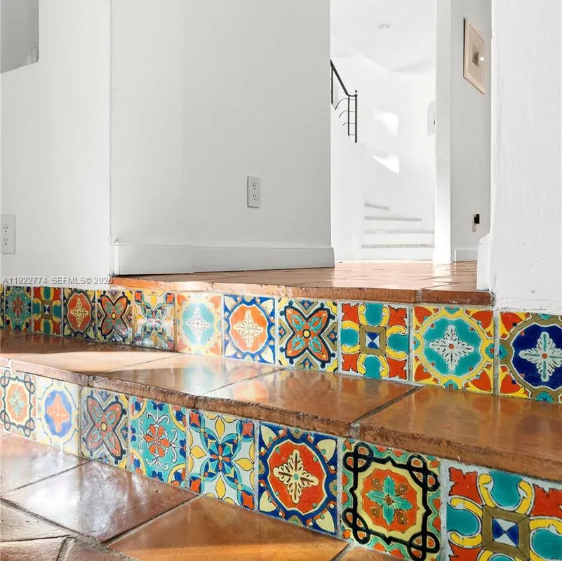 5181 La Gorce Dr, Miami Beach FL 33140