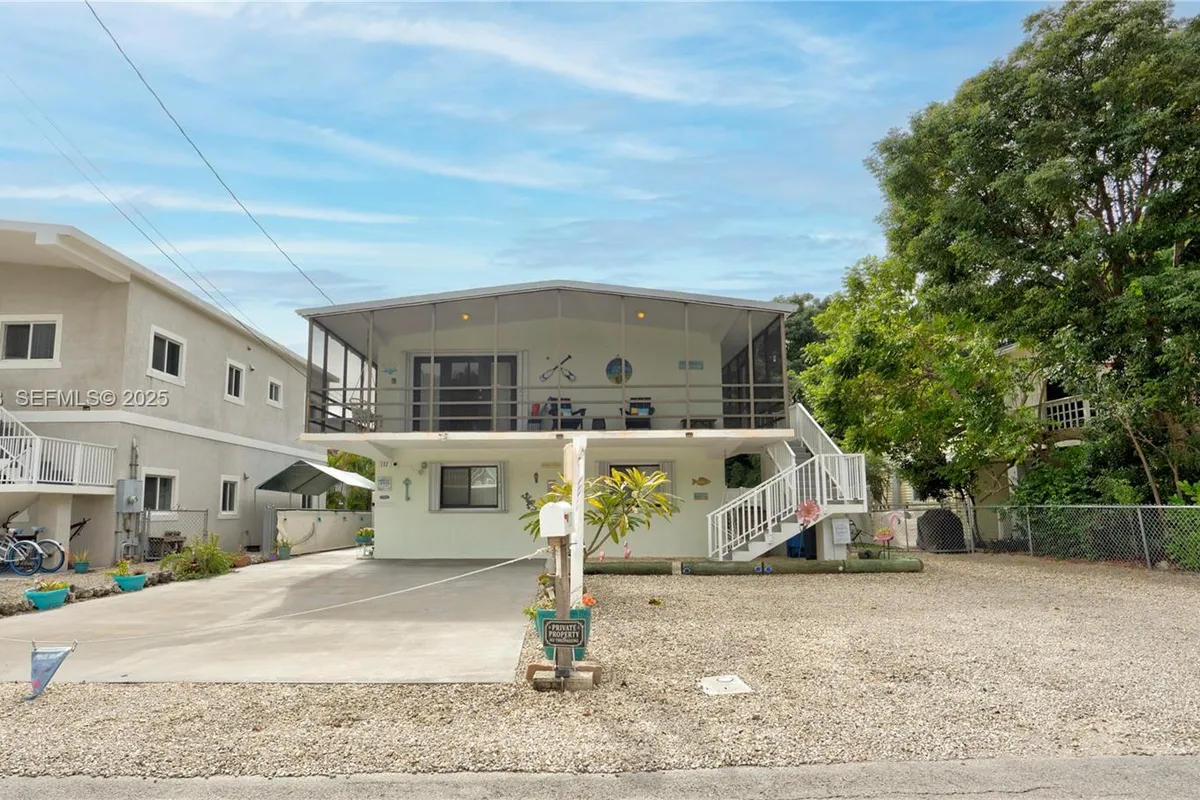 137 Pacific Ave, Tavernier FL 33070