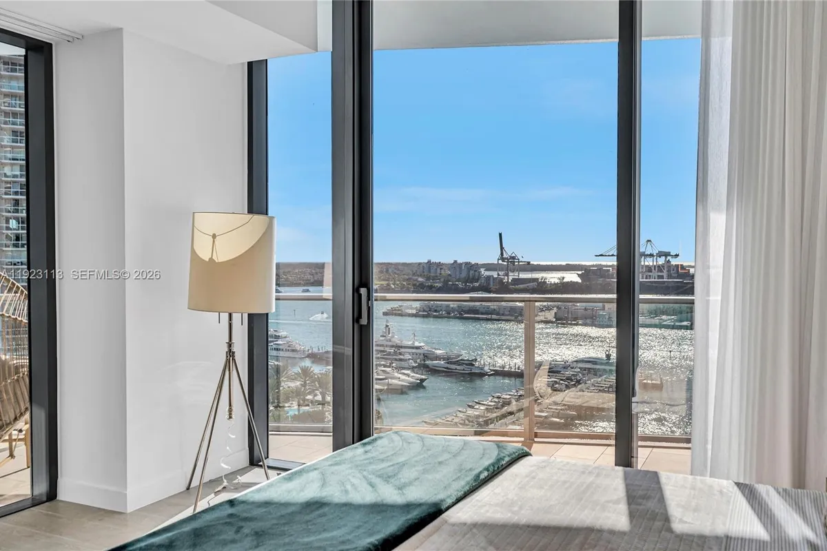 500 Alton Rd # 1601, Miami Beach FL 33139