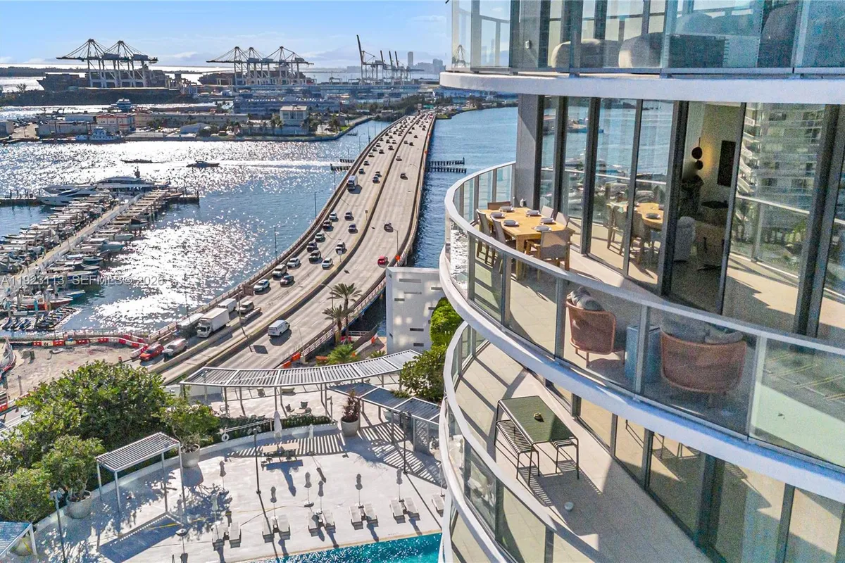 500 Alton Rd # 1601, Miami Beach FL 33139