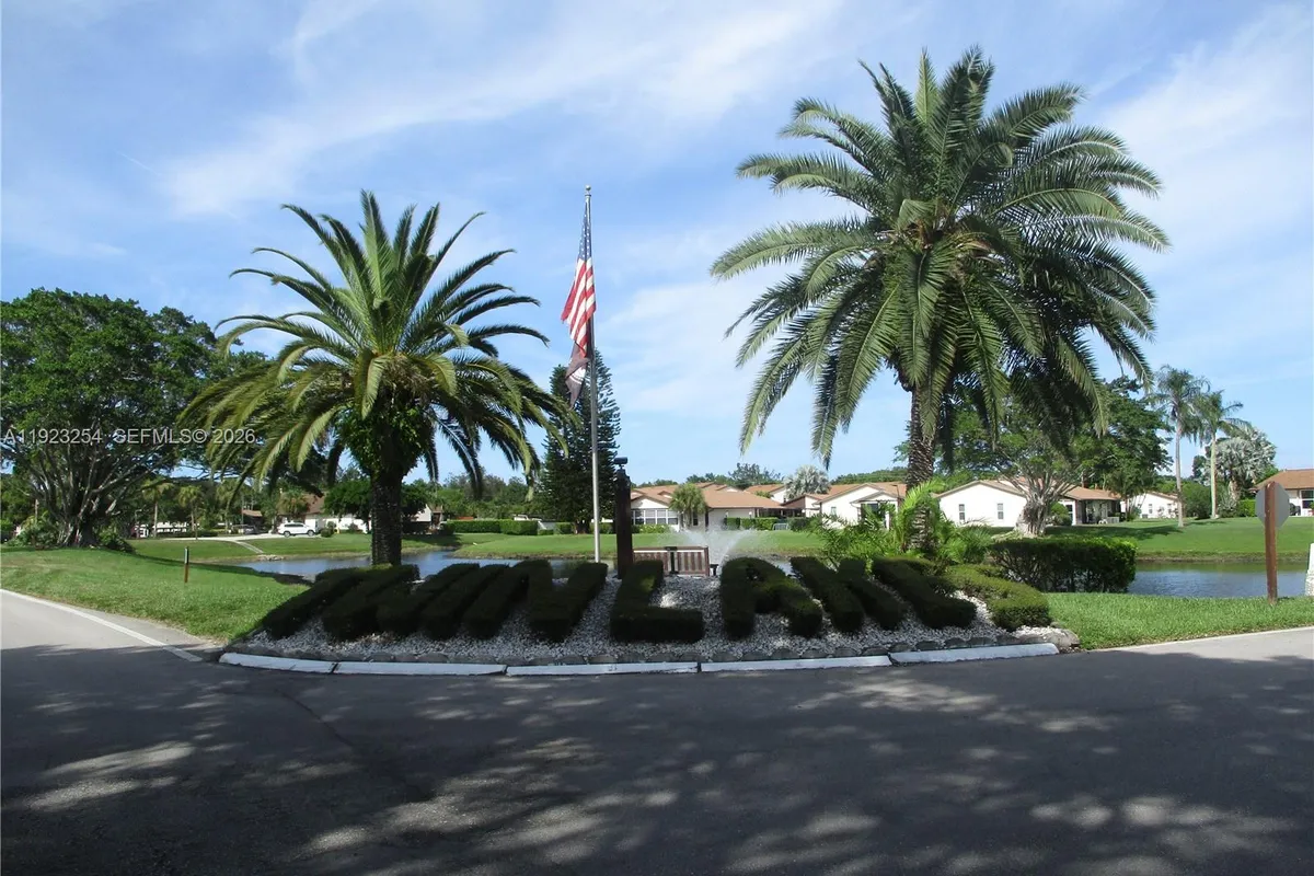 6531 SE Federal Hwy # Q107, Stuart FL 34997