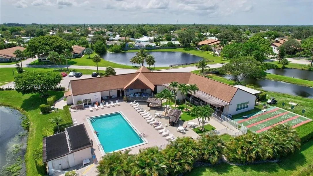 6531 SE Federal Hwy # Q107, Stuart FL 34997