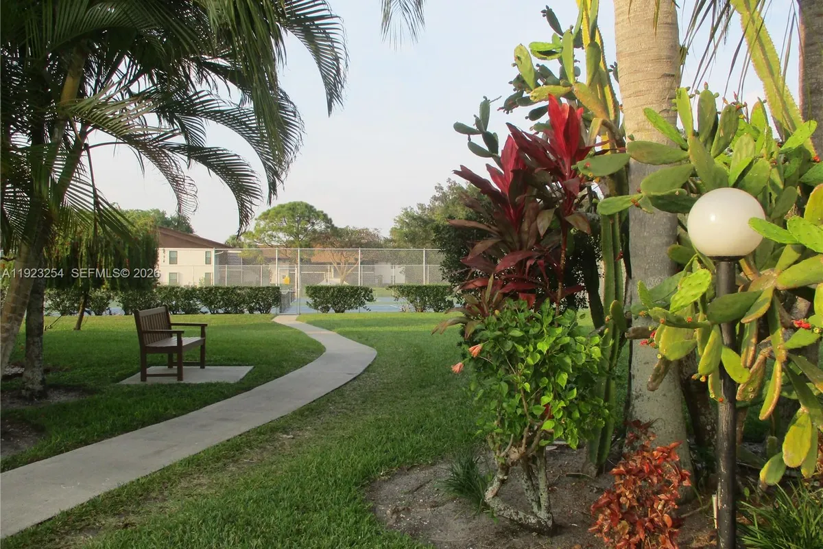 6531 SE Federal Hwy # Q107, Stuart FL 34997