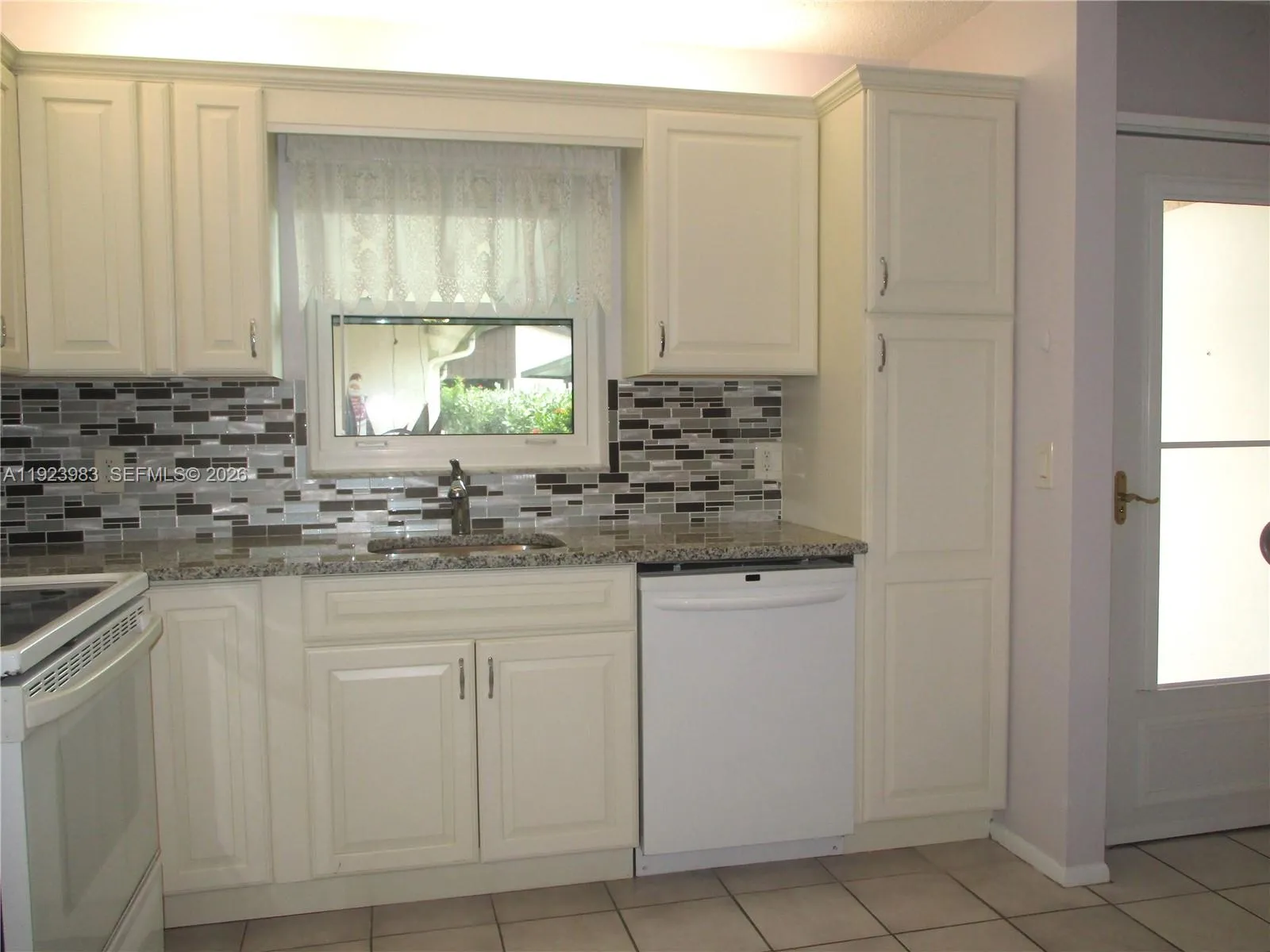 6531 SE Federal Hwy # 112, Stuart FL 34997