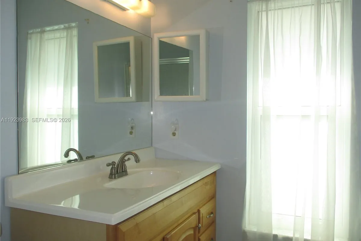 6531 SE Federal Hwy # 112, Stuart FL 34997