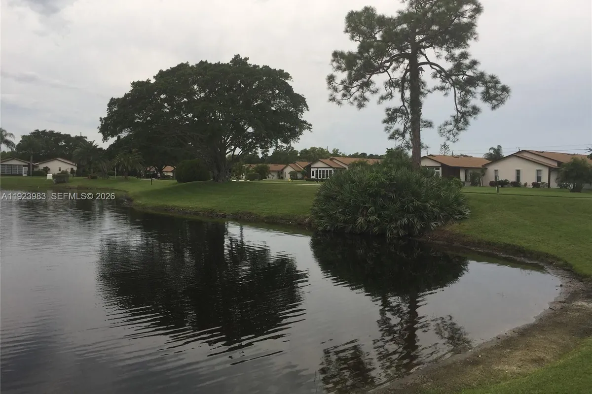 6531 SE Federal Hwy # 112, Stuart FL 34997