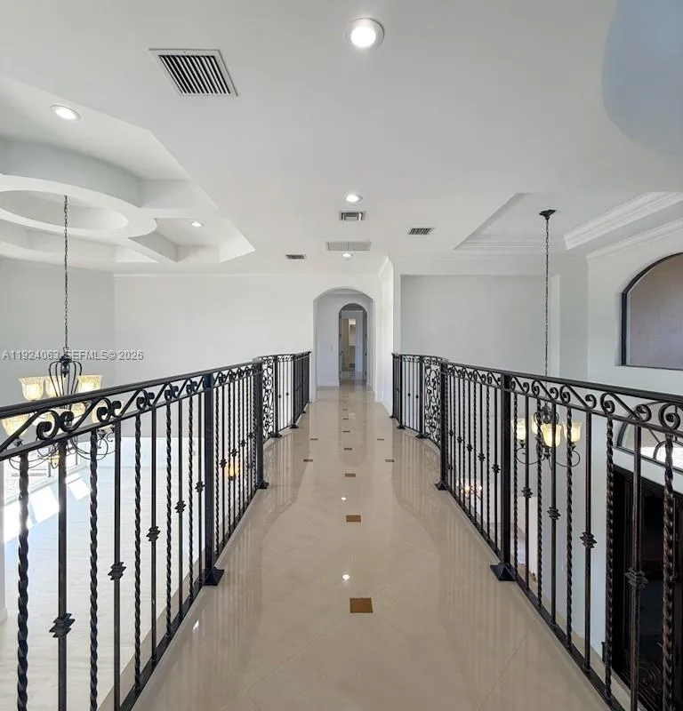 11930 NW 8th St, Plantation FL 33325